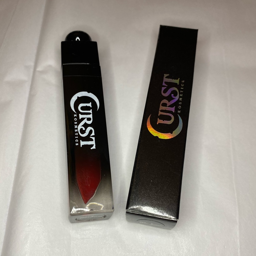 Curst Kosmetics Lip Potion in Blood Moon